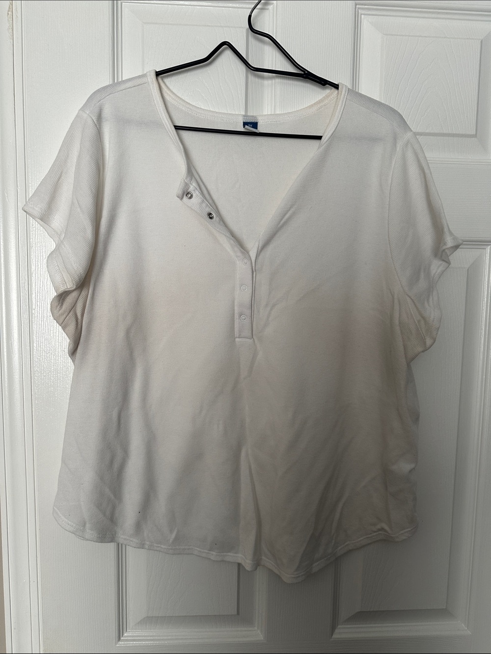 Old Navy Cream Short Sleeve Henley Top
